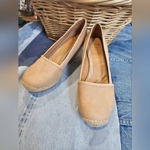Neutral Tan Wedges